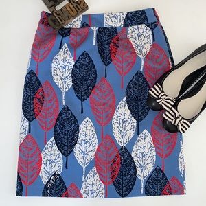 ❤️HOST PICK❤️🇬🇧🟡BODEN Women’s A-Line Blue/Black/Red/Cream Leaf Print Skirt